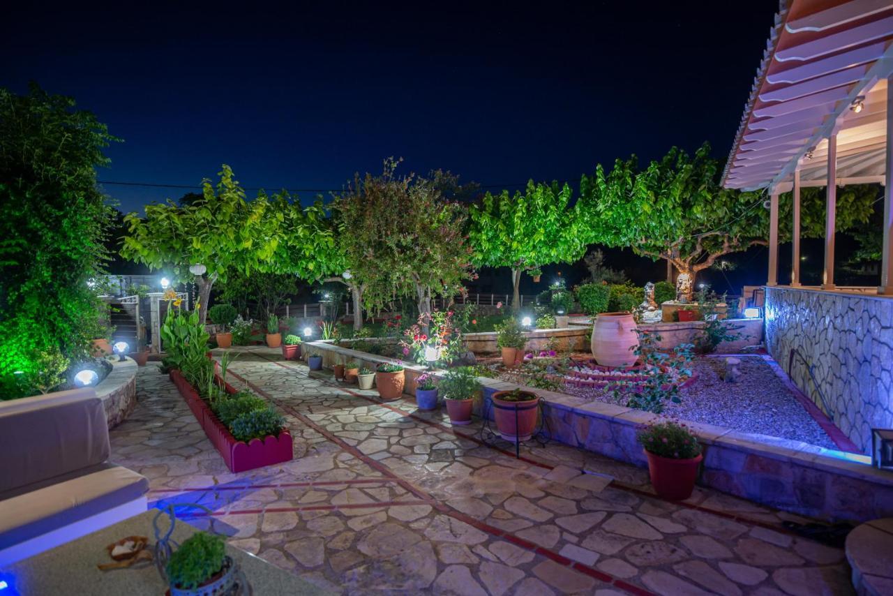 Rock Garden Villa Marandokhórion Εξωτερικό φωτογραφία