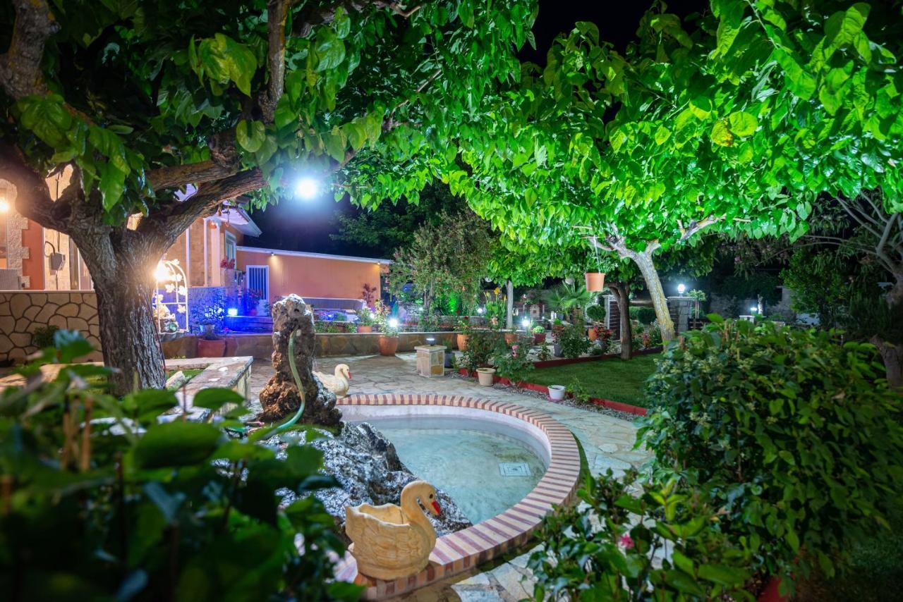 Rock Garden Villa Marandokhórion Εξωτερικό φωτογραφία